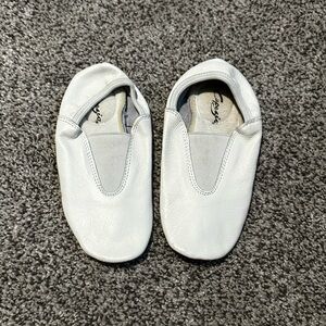 Jazz dance shoes sz 1